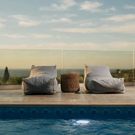 Venia - Cozy Escape With Scenic Sew View, By Zantewize Villa Tragaki