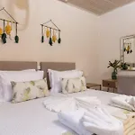 Vilă Venia - Cozy Escape With Scenic Sew View, By Zantewize Tragaki